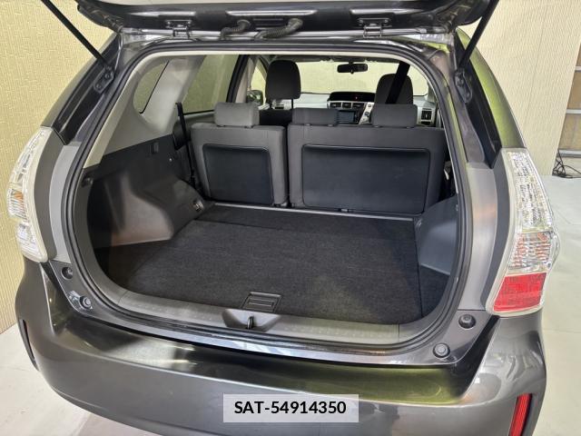 Toyota PRIUS ALPHA 2013-04 7809076-16