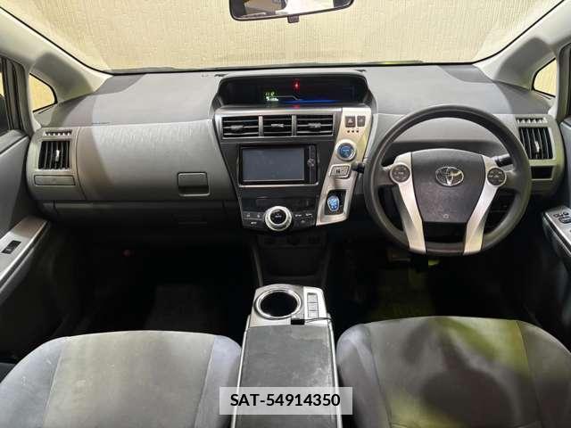 Toyota PRIUS ALPHA 2013-04 7809076-2