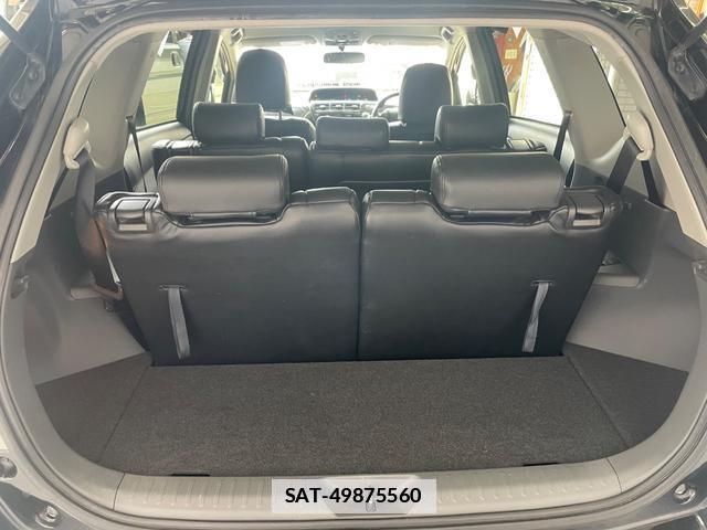 Toyota PRIUS ALPHA 2013 7809742-13