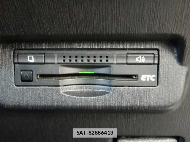 Toyota PRIUS ALPHA 2015-09 7810714-12