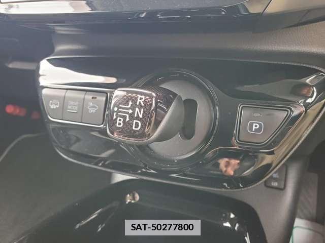 Toyota PRIUS PHV 2018-01 7793629-4