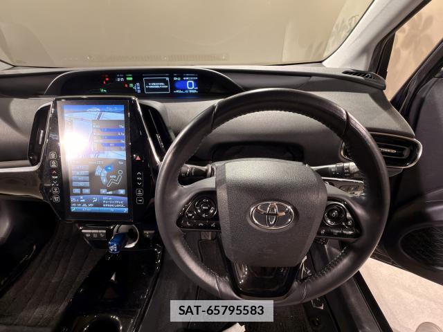 Toyota PRIUS PHV 2018-01 7795346-16