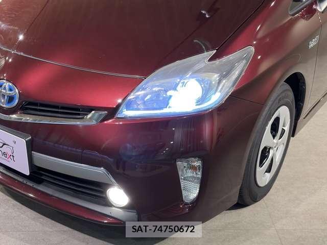 Toyota PRIUS PHV 2012-11 7795361-5