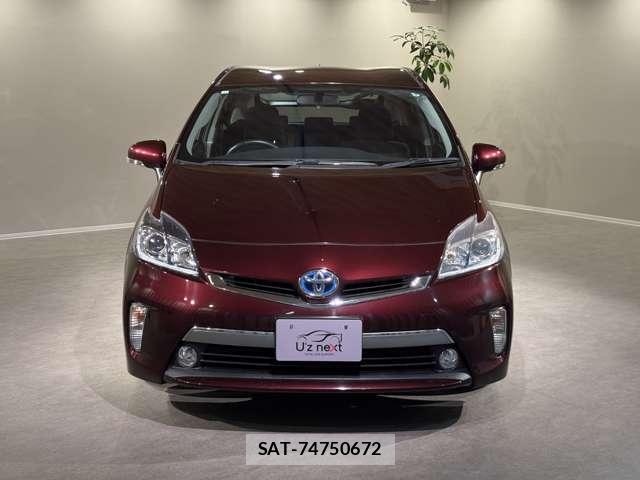 Toyota PRIUS PHV 2012-11 7795361-9
