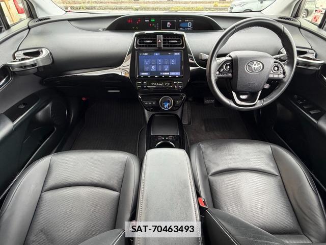 Toyota PRIUS PHV 2021-11 7796847-2