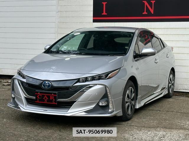 Toyota PRIUS PHV 2017-02 7800041-16
