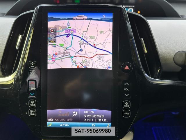 Toyota PRIUS PHV 2017-02 7800041-3