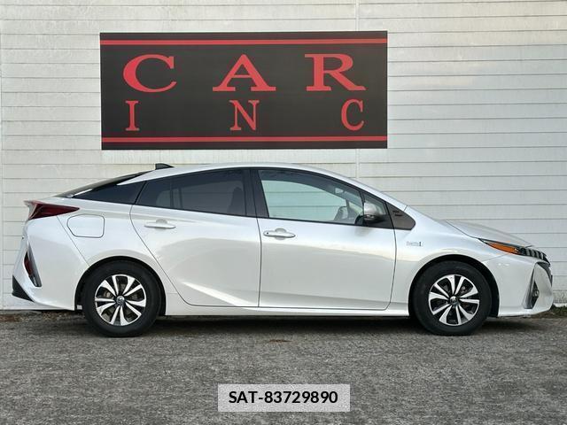Toyota PRIUS PHV 2017-06 7800048-18