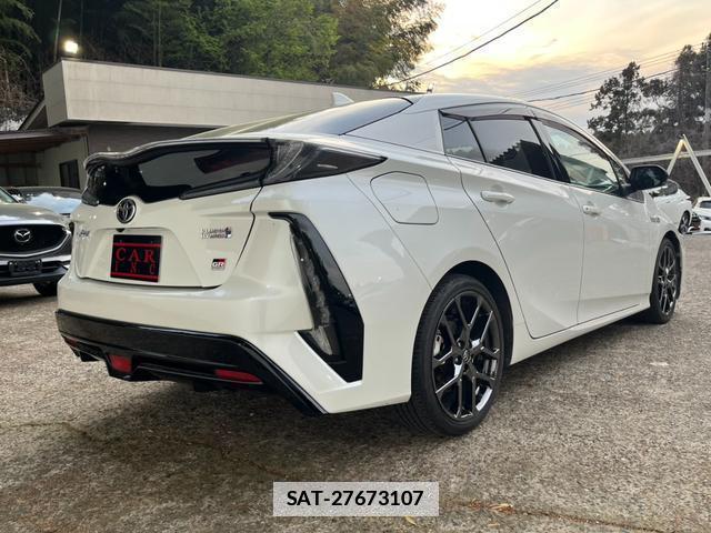Toyota PRIUS PHV 2017-01 7800056-9