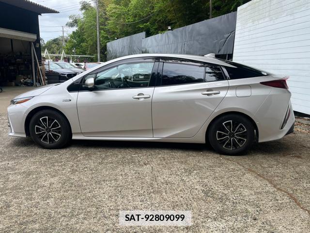 Toyota PRIUS PHV 2017-11 7800067-7