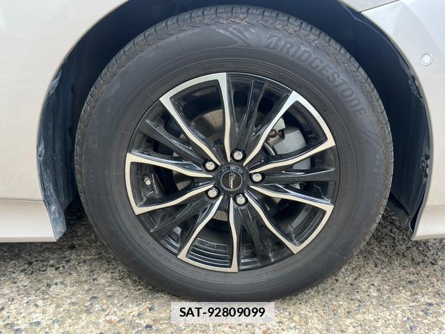 Toyota PRIUS PHV 2017-11 7800067-8