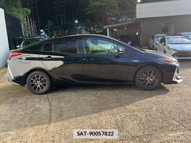 Toyota PRIUS PHV 2019-06 7800070-15
