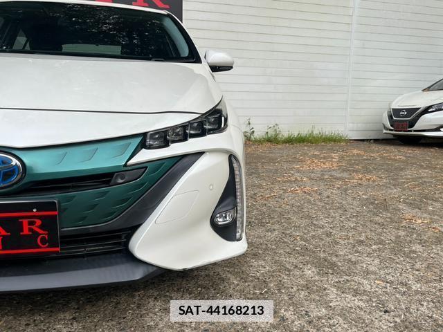 Toyota PRIUS PHV 2018-11 7800071-11