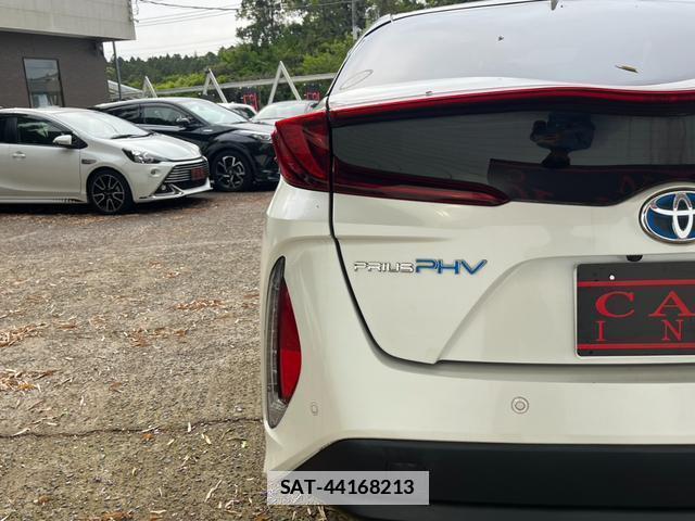 Toyota PRIUS PHV 2018-11 7800071-12