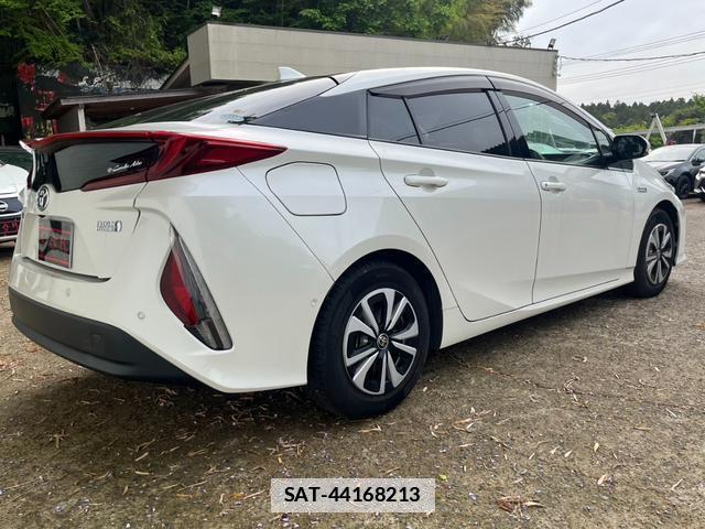 Toyota PRIUS PHV 2018-11 7800071-5