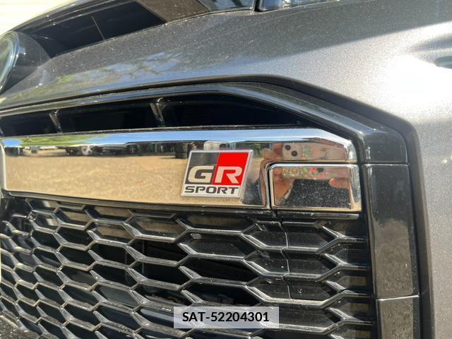 Toyota PRIUS PHV 2019-09 7800075-2