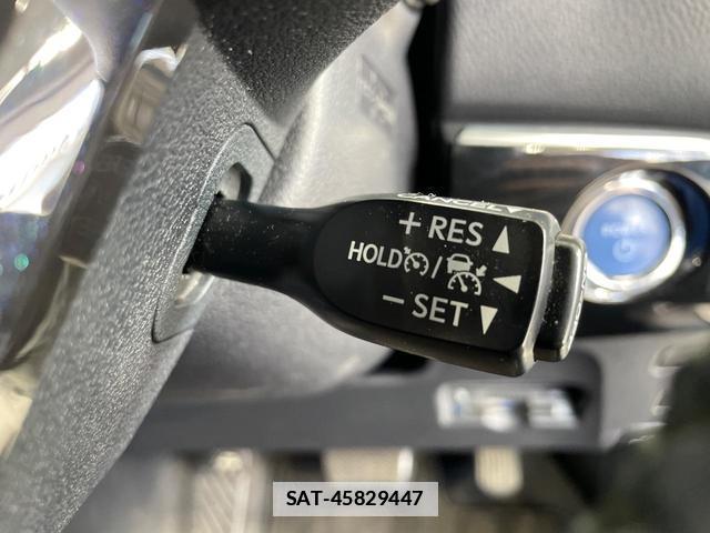 Toyota PRIUS PHV 2017-05 7801513-5