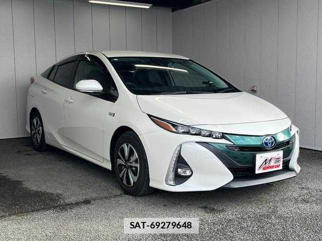 Toyota PRIUS PHV 2019-03 7801924-1