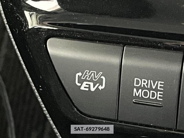 Toyota PRIUS PHV 2019-03 7801924-15