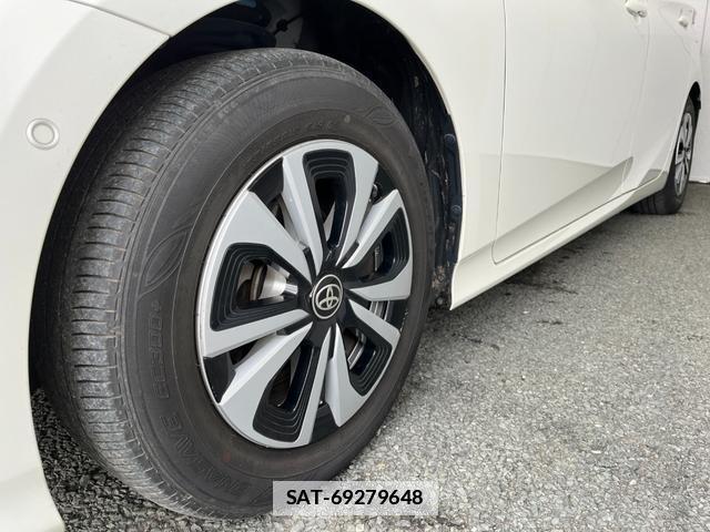 Toyota PRIUS PHV 2019-03 7801924-6