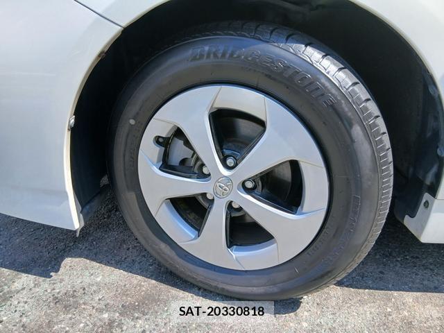 Toyota PRIUS PHV 2012-07 7801994-12