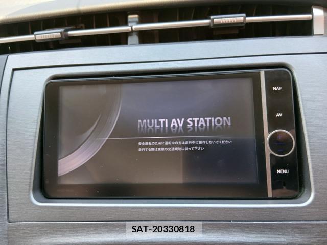 Toyota PRIUS PHV 2012-07 7801994-16