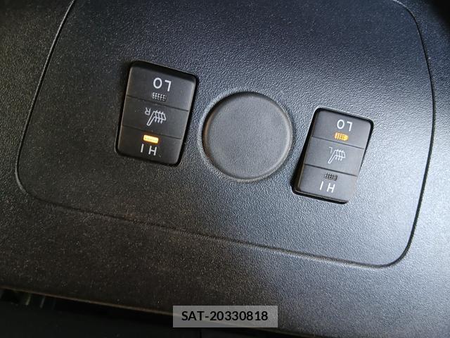 Toyota PRIUS PHV 2012-07 7801994-6