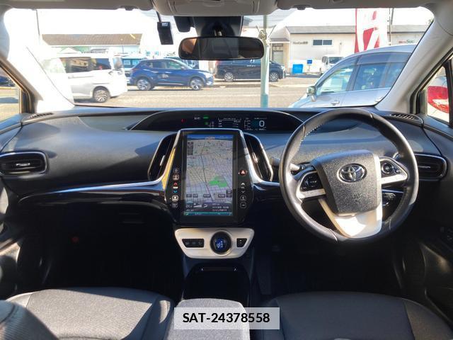 Toyota PRIUS PHV 2017-05 7804121-2