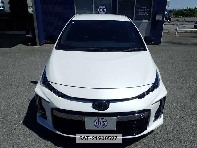 Toyota PRIUS PHV 2018-03 7805904-9