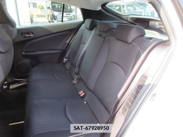 Toyota PRIUS PHV 2019-08 7806973-13