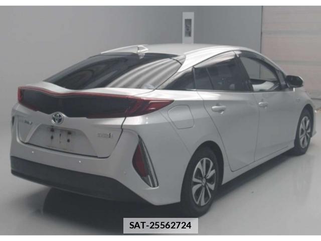 Toyota PRIUS PHV 2019-05 7807860-4