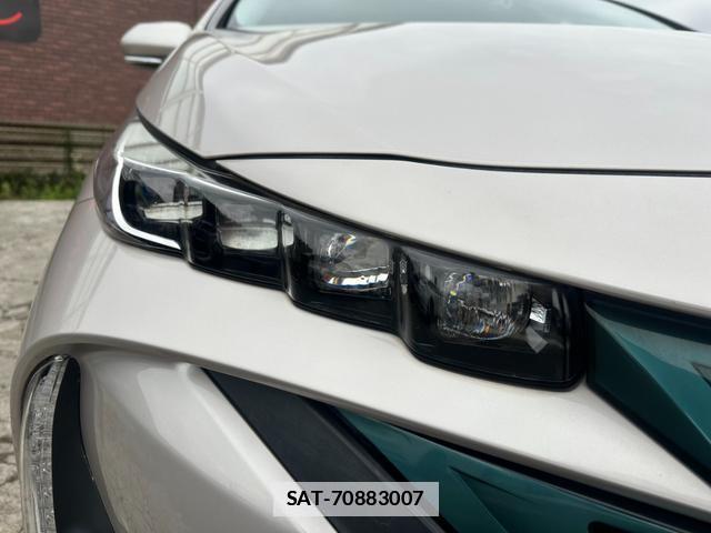 Toyota PRIUS PHV 2017-02 7809067-14