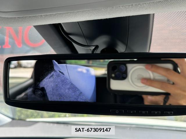 Toyota PRIUS PHV 2017-06 7809074-14