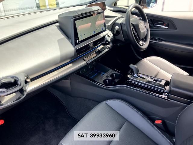 Toyota PRIUS PHV 2024-08 7809825-13