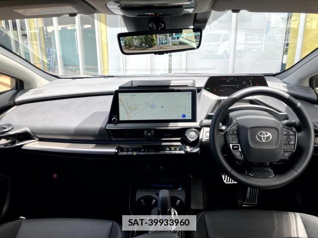 Toyota PRIUS PHV 2024-08 7809825-3