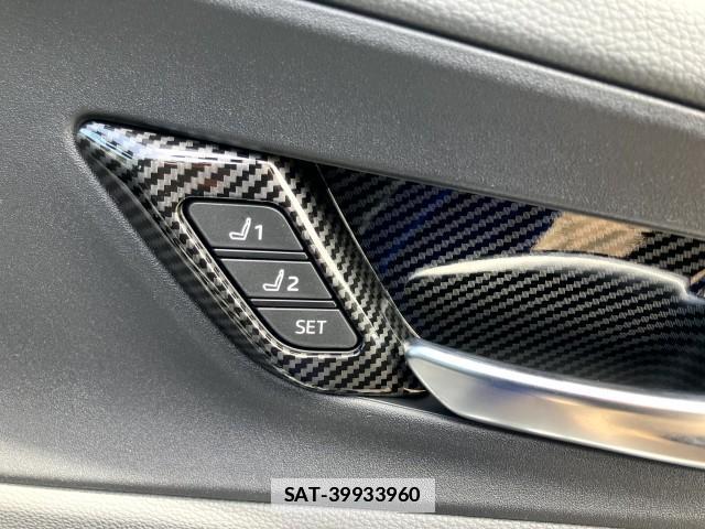 Toyota PRIUS PHV 2024-08 7809825-7