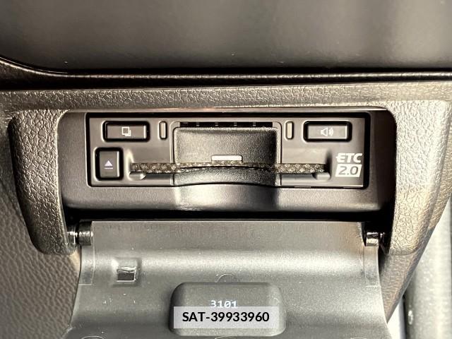 Toyota PRIUS PHV 2024-08 7809825-9
