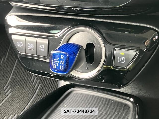 Toyota PRIUS PHV 2019-06 7809826-13