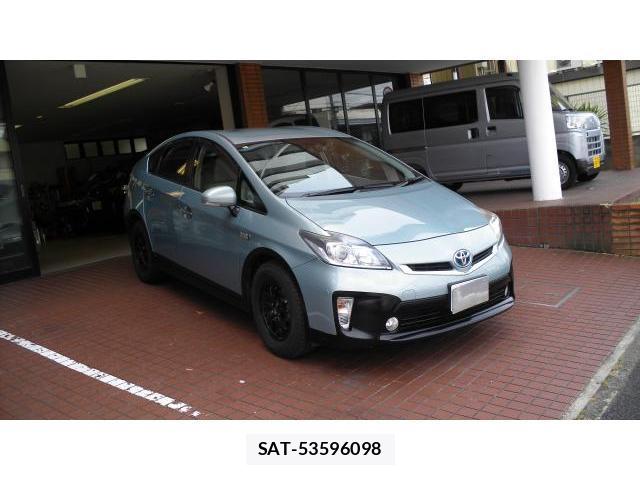 Toyota PRIUS PHV 2012-01 7809843-2
