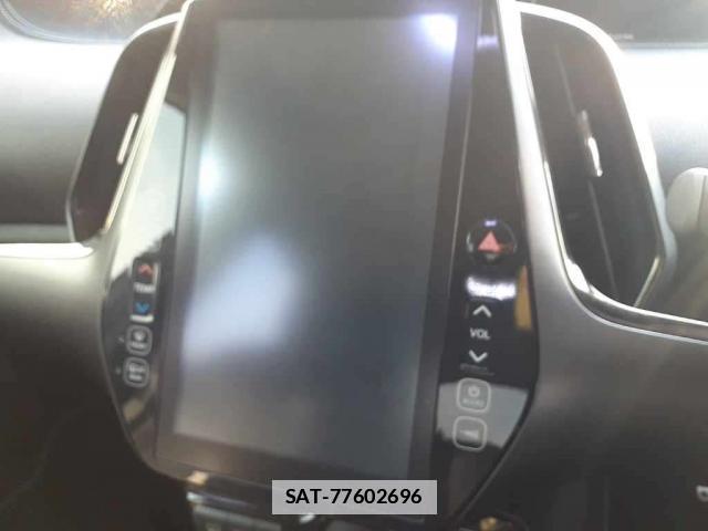 Toyota PRIUS PHV 2018-10 7810334-11