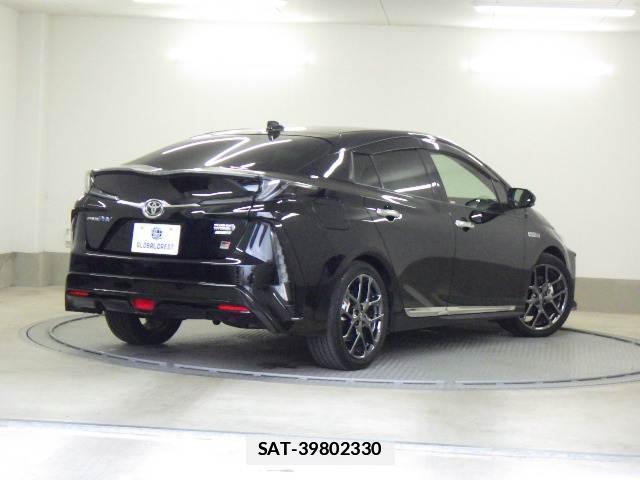 Toyota PRIUS PHV 2021-10 7810734-1
