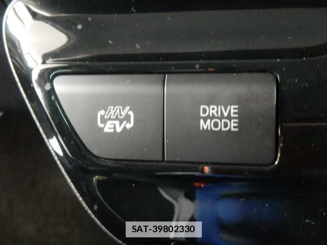 Toyota PRIUS PHV 2021-10 7810734-4