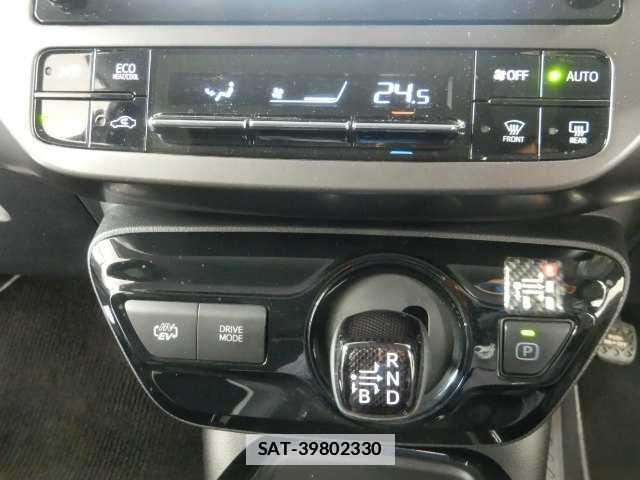 Toyota PRIUS PHV 2021-10 7810734-8