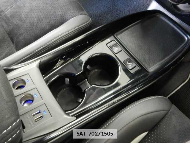 Toyota PRIUS PHV 2021-05 7810800-9