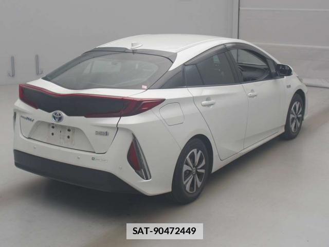 Toyota PRIUS PHV 2021-06 7811207-1