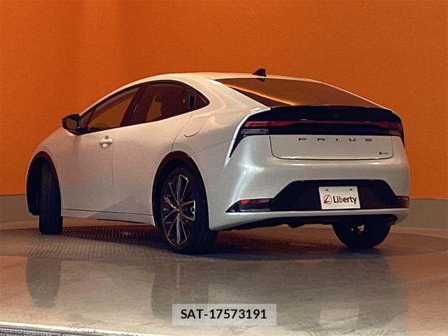 Toyota PRIUS 2026-05 7793237-18