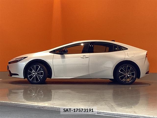 Toyota PRIUS 2026-05 7793237-19
