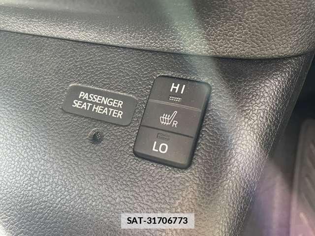 Toyota PRIUS 2016-01 7793633-1
