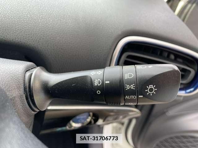 Toyota PRIUS 2016-01 7793633-11