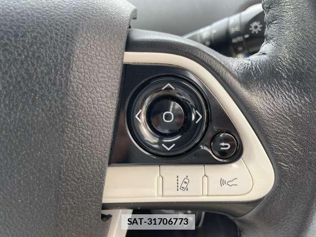 Toyota PRIUS 2016-01 7793633-9